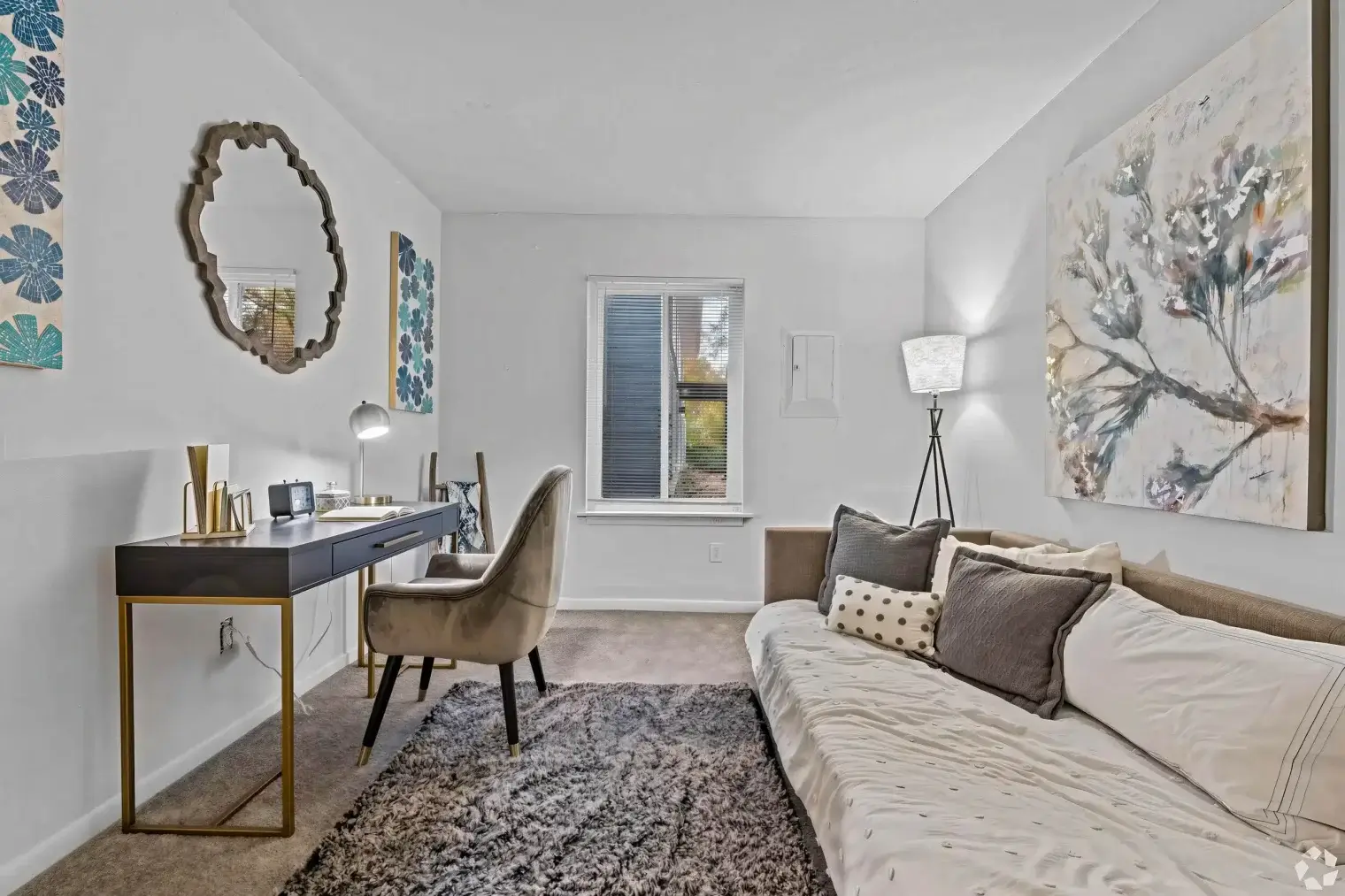 havenatcitycenter home office 1